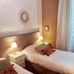 Отель Restaurant Le Bosquet 2*