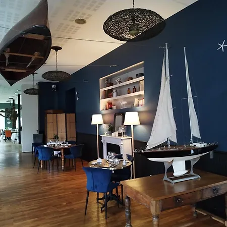 Restaurant Le Bosquet Отель Ле Пон-де-Се