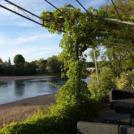 ホテル Restaurant Le Bosquet 2*