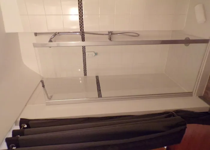 Restaurant Le Bosquet מלון