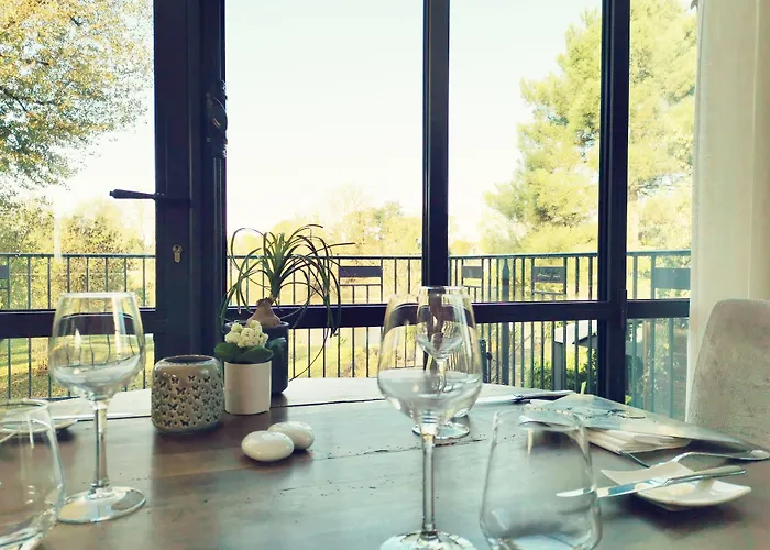 Hotel Restaurant Le Bosquet Les Ponts-de-Cé